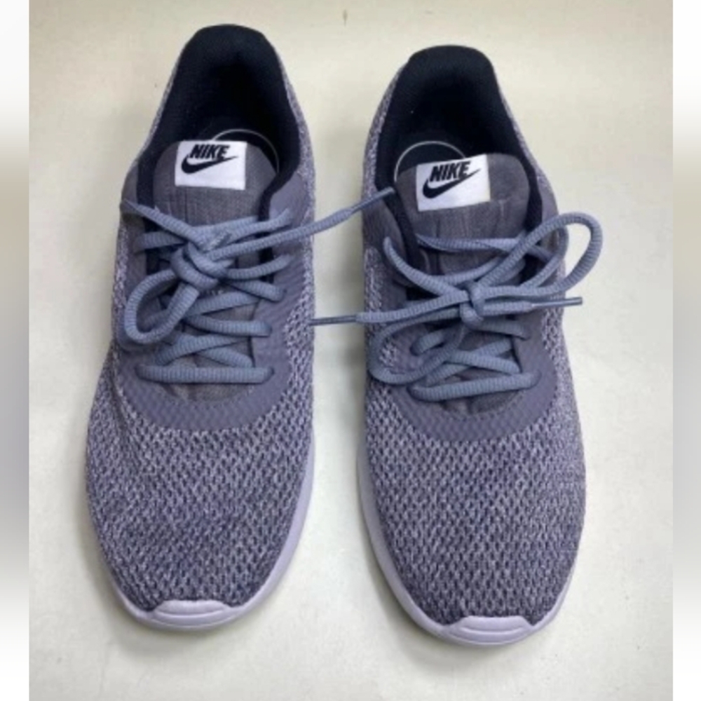 Nike Men's Training Athletic Running Shoes Gray Laced Up Comfort Size 8M